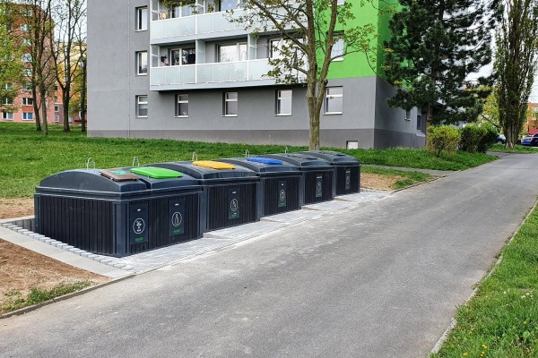 Podzemní kontejnery na tříděný odpad